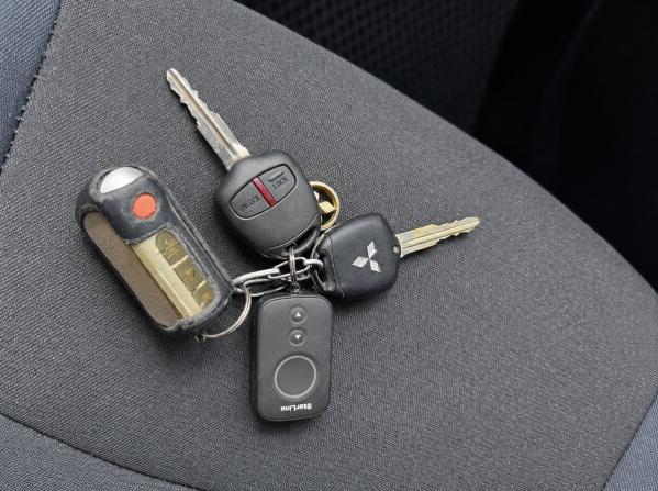 Mitsubishi Outlander II Рестайлинг с пробегом 2012 года, цена 1 295 500 рублей, 251108 км, внедорожник, Автокод Объявления