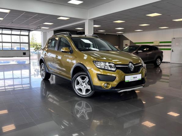 Renault Sandero II с пробегом 2018 года, цена 1 195 000 рублей, 112046 км, хэтчбек, Автокод Объявления