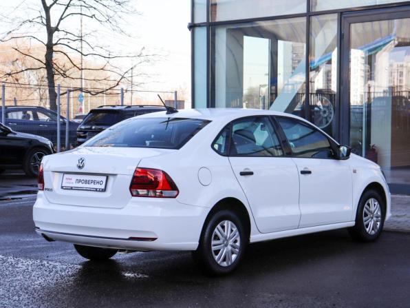 Volkswagen Polo V Рестайлинг с пробегом 2017 года, цена 1 057 000 рублей, 116488 км, седан, Автокод Объявления