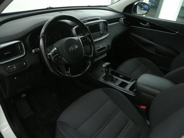 Kia Sorento III Prime Рестайлинг с пробегом 2019 года, цена 2 100 000 рублей, 158000 км, внедорожник, Автокод Объявления