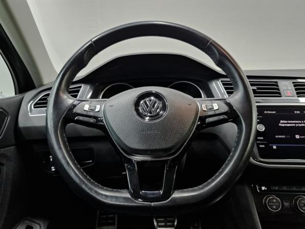 Volkswagen Tiguan II с пробегом 2020 года, цена 2 695 000 рублей, 113658 км, внедорожник, Автокод Объявления