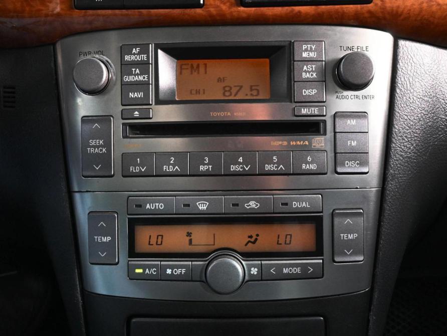 Toyota Avensis II Рестайлинг Ростов-на-Дону  - изображение 13