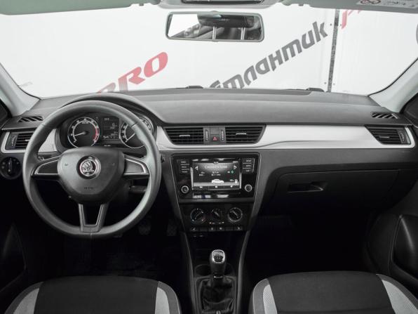 Skoda Rapid I с пробегом 2017 года, цена 1 120 000 рублей, 99064 км, лифтбек, Автокод Объявления