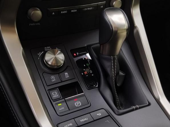 Lexus NX I Рестайлинг с пробегом 2021 года, цена 4 100 000 рублей, 123679 км, внедорожник, Автокод Объявления