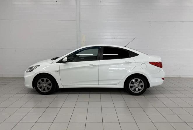 Hyundai Solaris I с пробегом 2011 года, цена 735 000 рублей, 181253 км, седан, Автокод Объявления