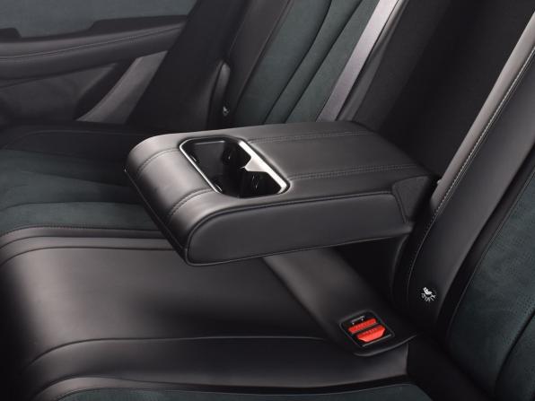 Geely Monjaro I с пробегом 2023 года, цена 3 549 995 рублей, 12486 км, внедорожник, Автокод Объявления