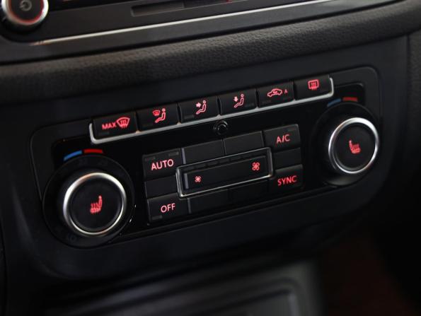 Volkswagen Tiguan I Рестайлинг с пробегом 2014 года, цена 1 559 777 рублей, 170218 км, внедорожник, Автокод Объявления