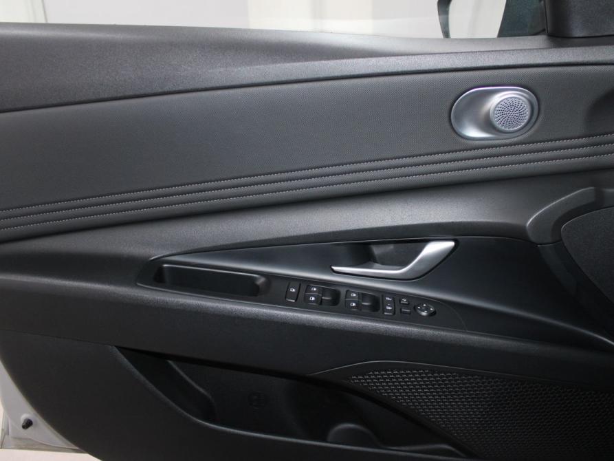 Hyundai Elantra VII (CN7) Старый Оскол  - изображение 11
