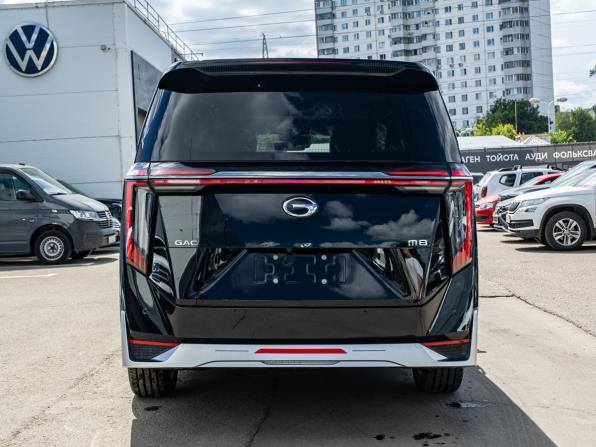 Новый GAC M8 2026 года, цена 6 749 999 рублей, минивэн, Автокод Объявления