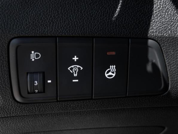 Hyundai Elantra VI (AD) с пробегом 2015 года, цена 1 431 000 рублей, 138259 км, седан, Автокод Объявления