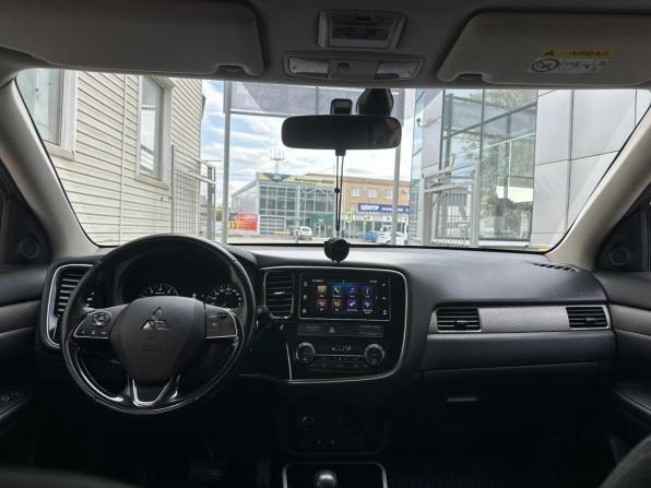 Mitsubishi Outlander III Рестайлинг 2 с пробегом 2018 года, цена 1 940 000 рублей, 137528 км, внедорожник, Автокод Объявления
