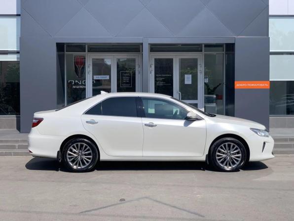 Toyota Camry VII (XV50) Рестайлинг 2 с пробегом 2017 года, цена 2 395 000 рублей, 122474 км, седан, Автокод Объявления