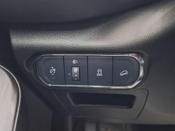 Haval Jolion I с пробегом 2021 года, цена 1 630 000 рублей, 93190 км, внедорожник, Автокод Объявления