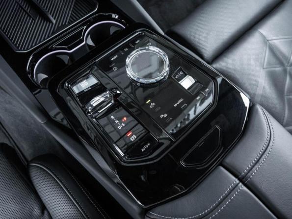 BMW 5 серии VIII (G60/G61/G68) с пробегом 2023 года, цена 7 599 000 рублей, 45862 км, седан, Автокод Объявления