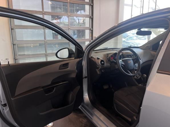Chevrolet Aveo II с пробегом 2012 года, цена 600 000 рублей, 165844 км, седан, Автокод Объявления