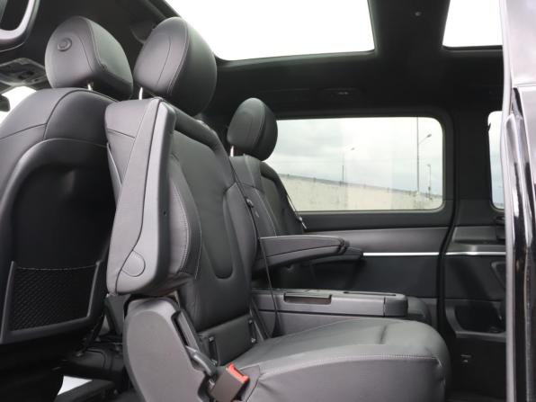 Mercedes-Benz V-Класс III (W447) Рестайлинг с пробегом 2023 года, цена 8 910 000 рублей, 6008 км, минивэн, Автокод Объявления