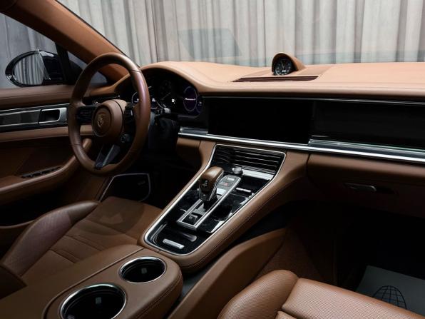 Porsche Panamera II Рестайлинг с пробегом 2023 года, цена 14 499 000 рублей, 39721 км, лифтбек, Автокод Объявления