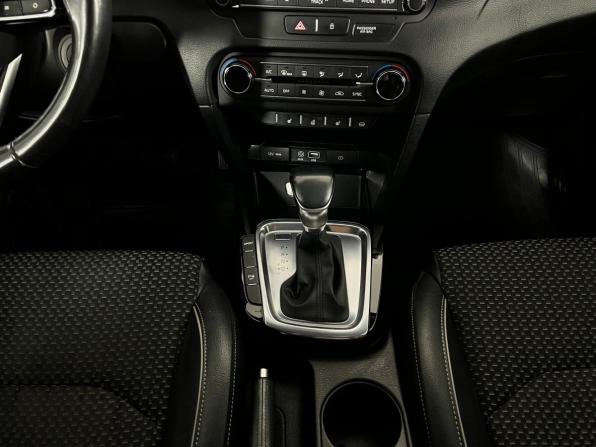 Kia Ceed III с пробегом 2019 года, цена 1 500 000 рублей, 76200 км, хэтчбек, Автокод Объявления