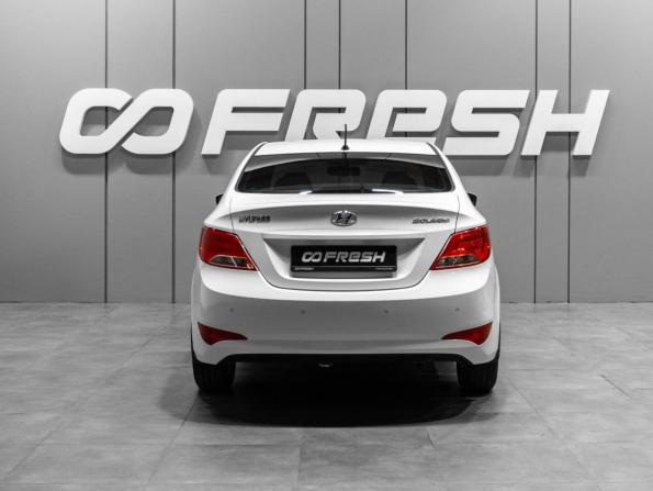 Hyundai Solaris I Рестайлинг с пробегом 2014 года, цена 1 099 000 рублей, 141285 км, седан, Автокод Объявления