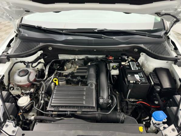 Skoda Karoq I с пробегом 2020 года, цена 2 429 000 рублей, 98215 км, внедорожник, Автокод Объявления