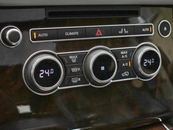 Land Rover Range Rover IV с пробегом 2013 года, цена 3 420 000 рублей, 201015 км, внедорожник, Автокод Объявления