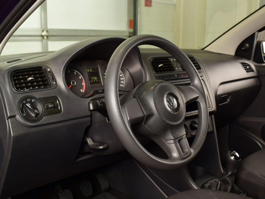 Volkswagen Polo V Кемерово  - изображение 5