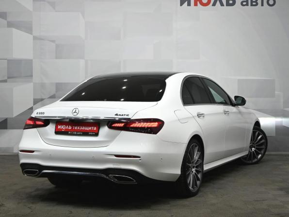 Mercedes-Benz E-Класс V (W213 S213 C238) Рестайлинг с пробегом 2020 года, цена 6 400 000 рублей, 16629 км, седан, Автокод Объявления