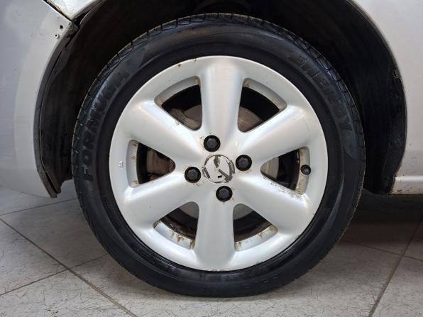 Mazda 2 II (DE) с пробегом 2009 года, цена 512 000 рублей, 142916 км, хэтчбек, Автокод Объявления