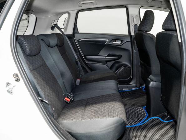 Honda Fit III с пробегом 2016 года, цена 1 150 000 рублей, 158441 км, хэтчбек, Автокод Объявления