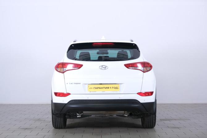 Hyundai Tucson III с пробегом 2018 года, цена 1 789 000 рублей, 163000 км, внедорожник, Автокод Объявления
