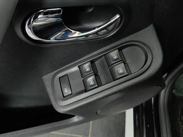 Nissan Terrano III (D10) с пробегом 2019 года, цена 1 777 000 рублей, 40122 км, внедорожник, Автокод Объявления