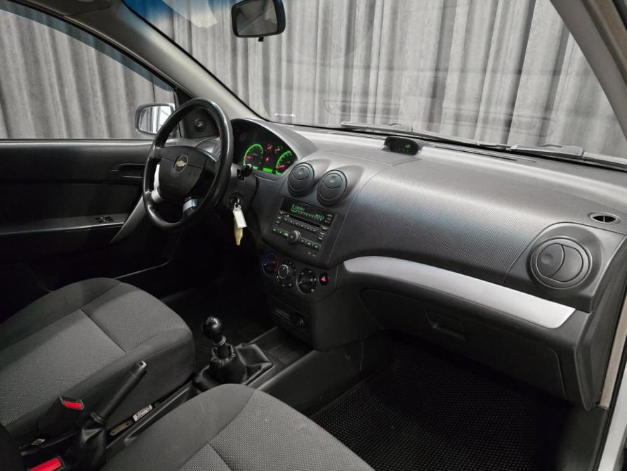 Chevrolet Aveo I Рестайлинг Красноярск  - изображение 15