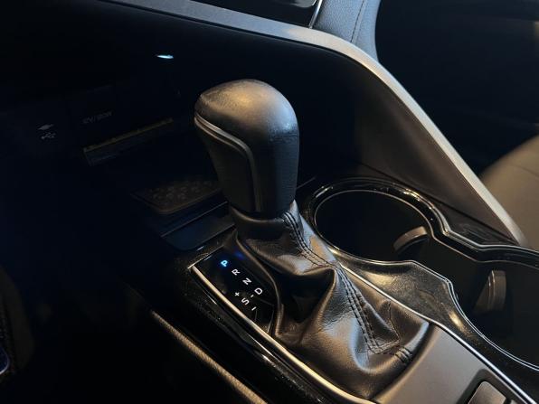 Toyota Camry VIII (XV70) с пробегом 2018 года, цена 2 640 000 рублей, 69938 км, седан, Автокод Объявления