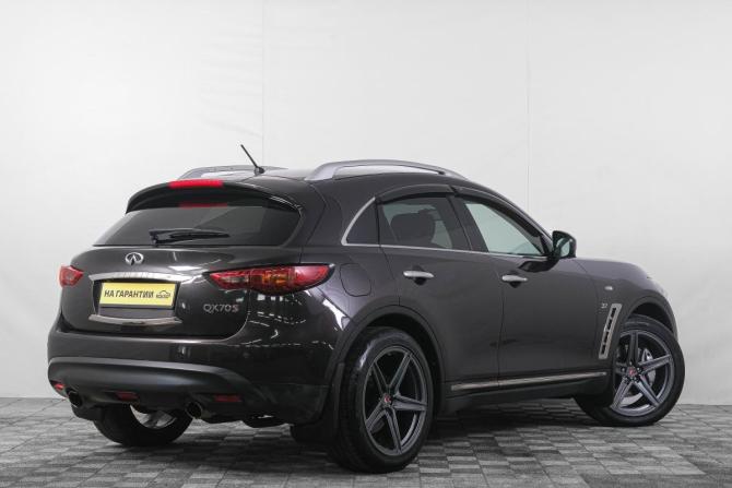 Infiniti QX70 с пробегом 2015 года, цена 2 849 000 рублей, 189000 км, внедорожник, Автокод Объявления