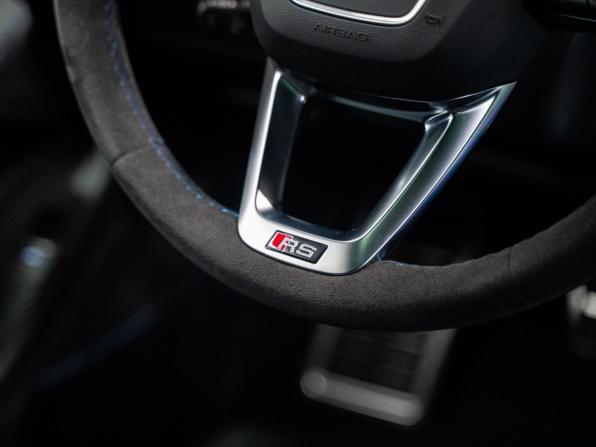 Audi RS Q8 I Рестайлинг с пробегом 2024 года, цена 24 900 000 рублей, 40 км, внедорожник, Автокод Объявления