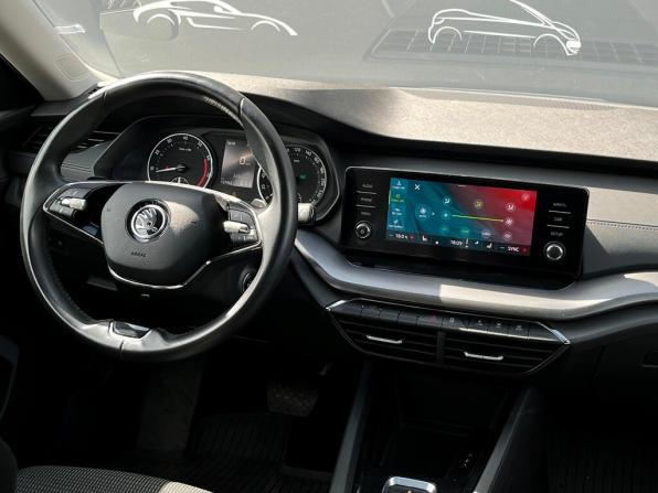 Skoda Octavia IV (A8) с пробегом 2021 года, цена 2 097 400 рублей, 127562 км, лифтбек, Автокод Объявления