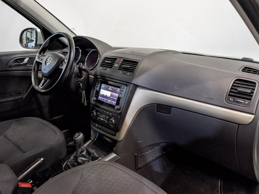 Skoda Yeti I Рестайлинг Москва  - изображение 12