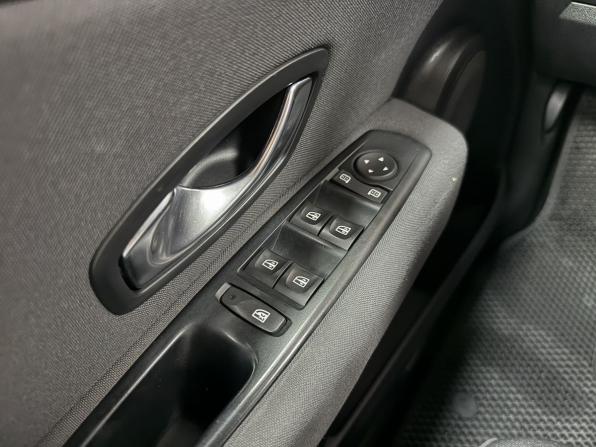 Renault Megane III с пробегом 2010 года, цена 795 000 рублей, 166909 км, хэтчбек, Автокод Объявления