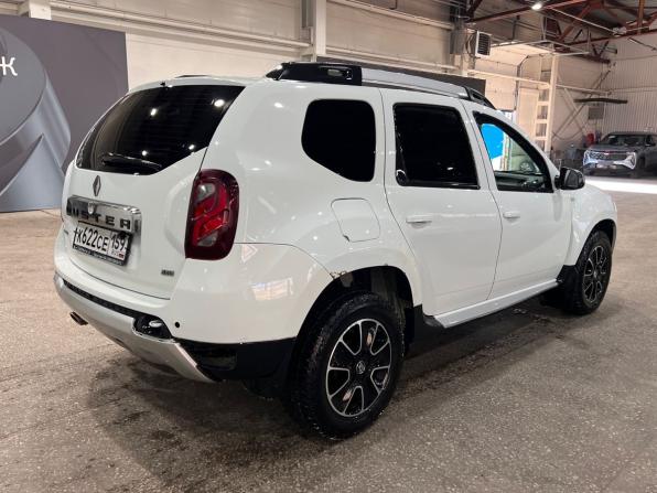 Renault Duster I Рестайлинг с пробегом 2017 года, цена 1 040 000 рублей, 193064 км, внедорожник, Автокод Объявления