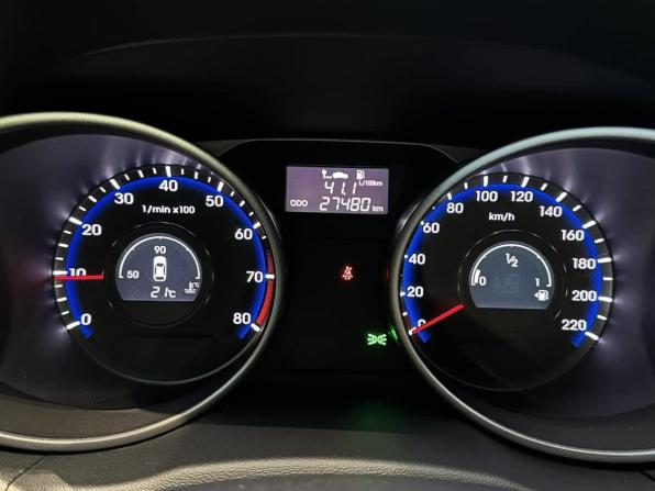 Hyundai ix35 I Рестайлинг с пробегом 2014 года, цена 1 525 000 рублей, 27385 км, внедорожник, Автокод Объявления