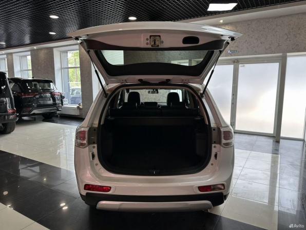 Mitsubishi Outlander III Рестайлинг с пробегом 2014 года, цена 1 995 000 рублей, 96930 км, внедорожник, Автокод Объявления
