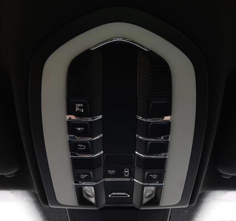 Porsche Cayenne II (958) с пробегом 2014 года, цена 2 890 000 рублей, 176928 км, внедорожник, Автокод Объявления