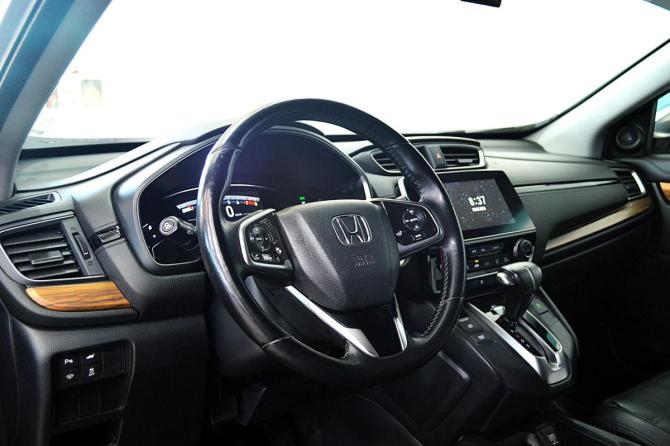 Honda CR-V V с пробегом 2018 года, цена 2 625 000 рублей, 164000 км, внедорожник, Автокод Объявления