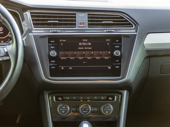 Volkswagen Tiguan II с пробегом 2018 года, цена 2 548 000 рублей, 116427 км, внедорожник, Автокод Объявления