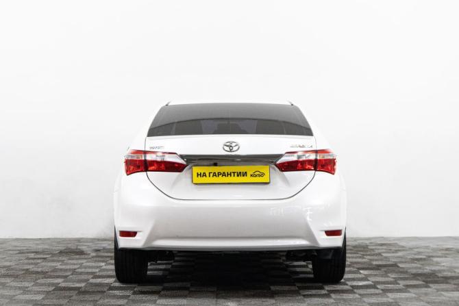 Toyota Corolla XI (E160 E170 E180) с пробегом 2013 года, цена 1 229 000 рублей, 73400 км, седан, Автокод Объявления