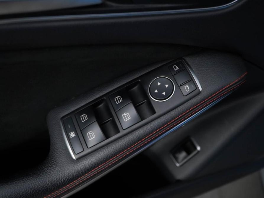 Mercedes-Benz GLA I (X156) Москва  - изображение 14