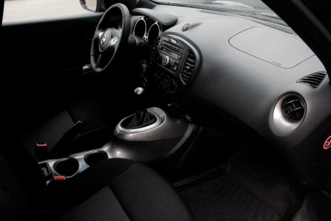 Nissan Juke I Рестайлинг с пробегом 2015 года, цена 1 145 000 рублей, 174952 км, внедорожник, Автокод Объявления