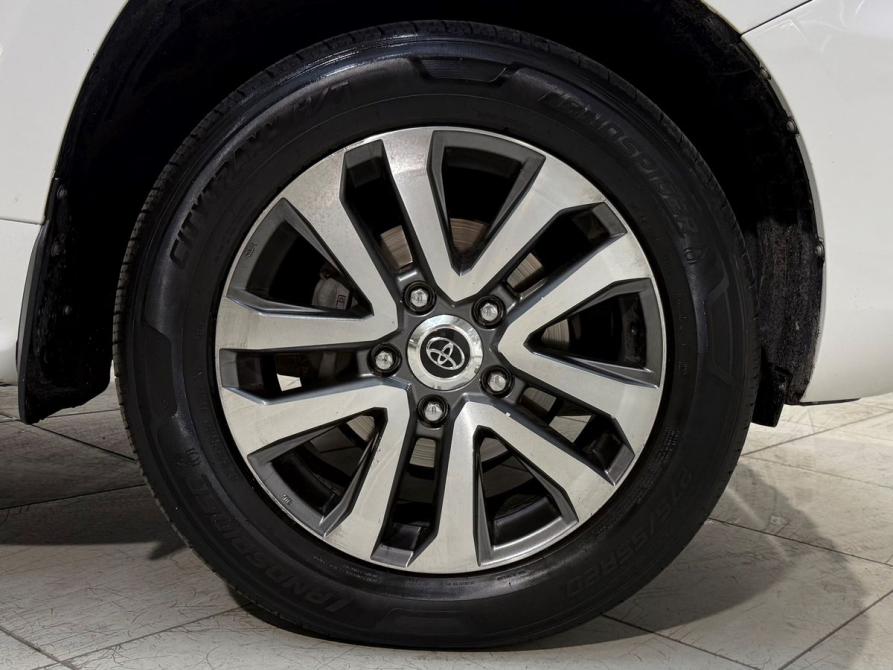 Toyota Land Cruiser 200 Series Рестайлинг 1 Химки  - изображение 5