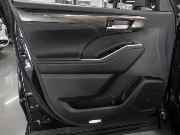 Toyota Highlander IV (XU70) с пробегом 2026 года, цена 5 240 000 рублей, 13 км, внедорожник, Автокод Объявления