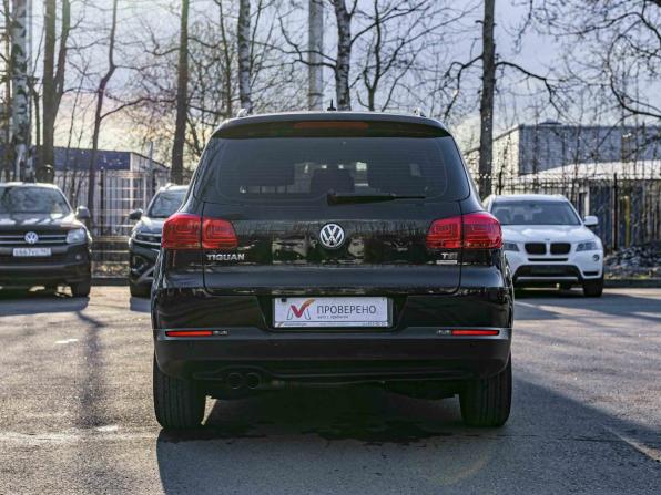 Volkswagen Tiguan I Рестайлинг с пробегом 2013 года, цена 958 000 рублей, 180599 км, внедорожник, Автокод Объявления